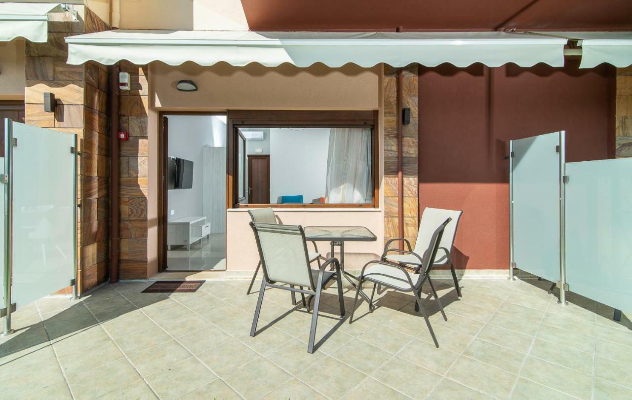 Luxury Apartments Marianna Neos Marmaras Luaran gambar